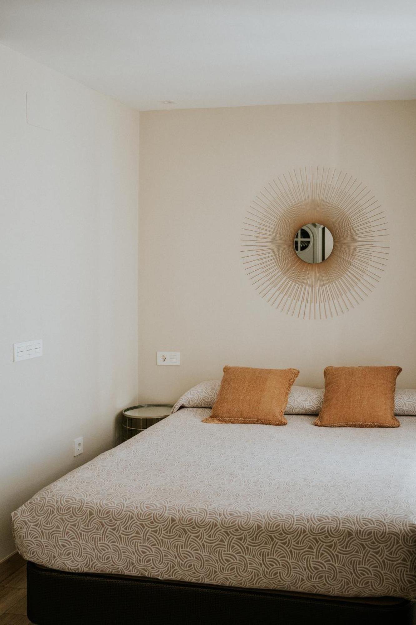 Apartamentos Levante - Mares Торе дел Мар Екстериор снимка